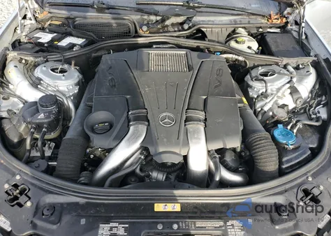 2013 Mercedes-Benz S 550 4Matic z USA, uszkodzony, nr VIN WDDNG9EB9DA518985